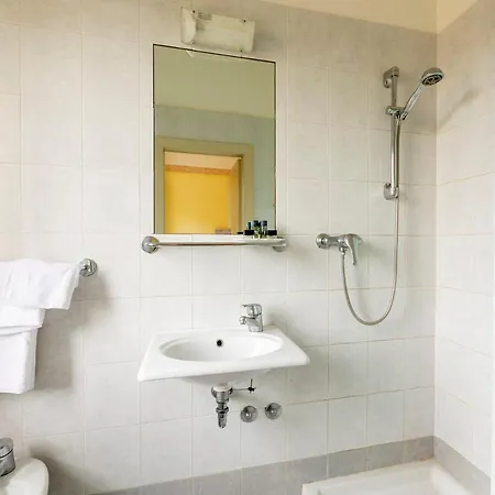 Hotel Hotel Condor-New 2024-Con Piscina Riccione