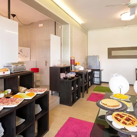 ホテル Condor-new 2024-con Piscina リッチョーネ