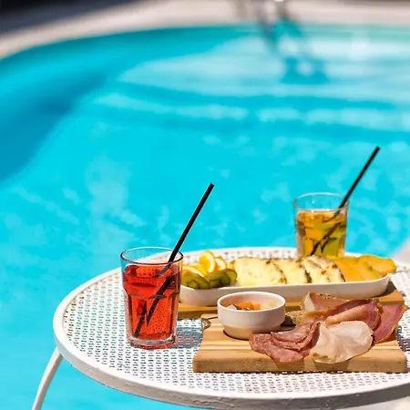 Hotel Hotel Condor-New 2024-Con Piscina 2*