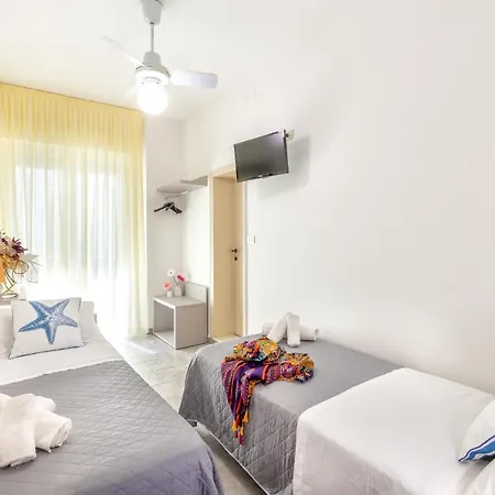 Hotel Hotel Condor-New 2024-Con Piscina