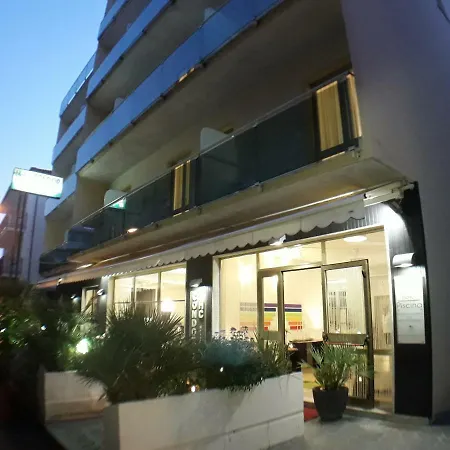 Hotel Condor-New 2024-Con Piscina 2*