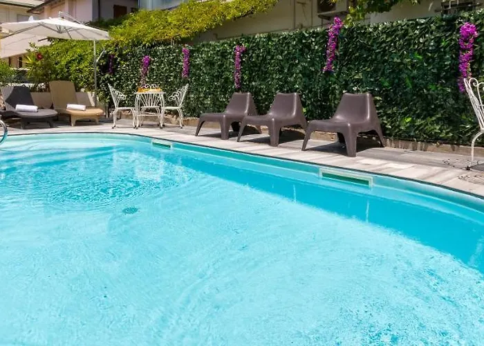 Condor-new 2024-con Piscina 2* ריצ'יונה