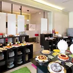 Hotel Condor-new 2024-con Piscina