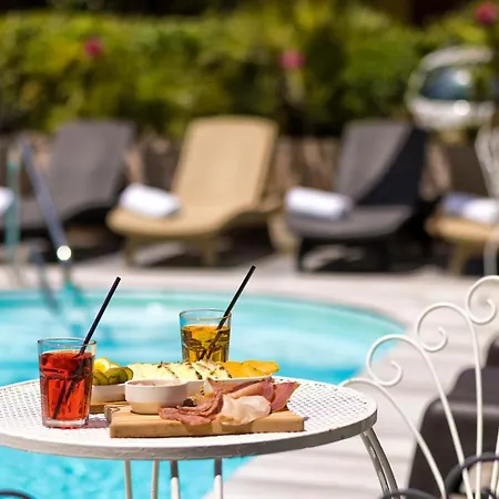 Condor-new 2024-con Piscina 2* Riccione