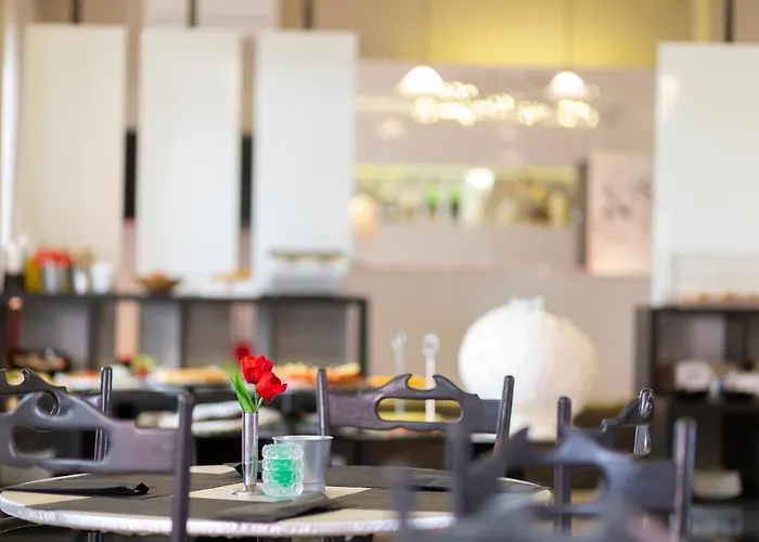 Hotel Condor-New 2024-Con Piscina Riccione