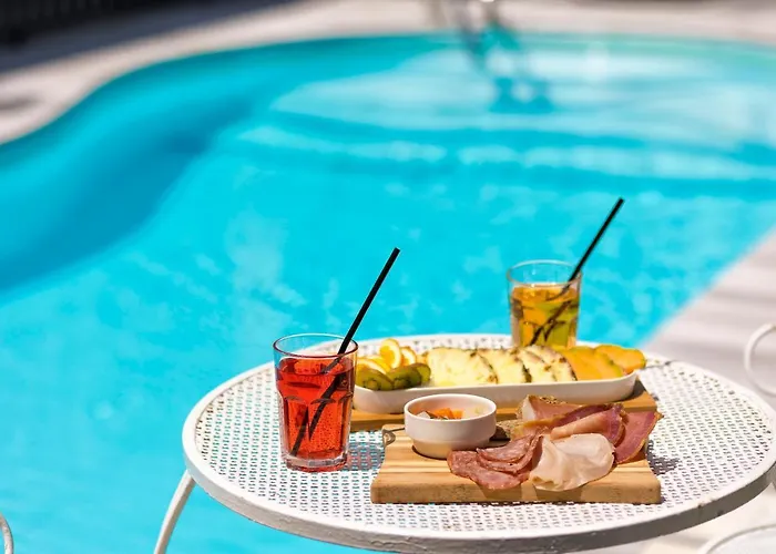 Hotel Hotel Condor-New 2024-Con Piscina 2*