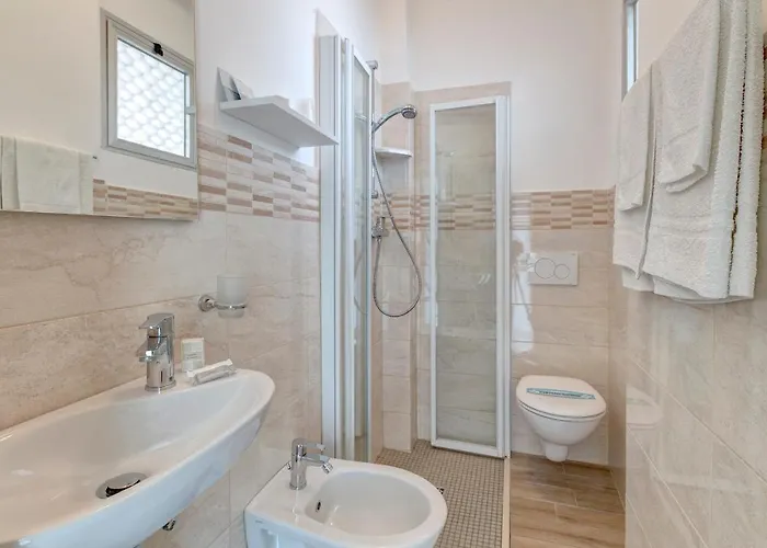 Hotel Condor-New 2024-Con Piscina Hotel Riccione