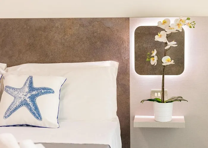 Hotel Condor-New 2024-Con Piscina Riccione