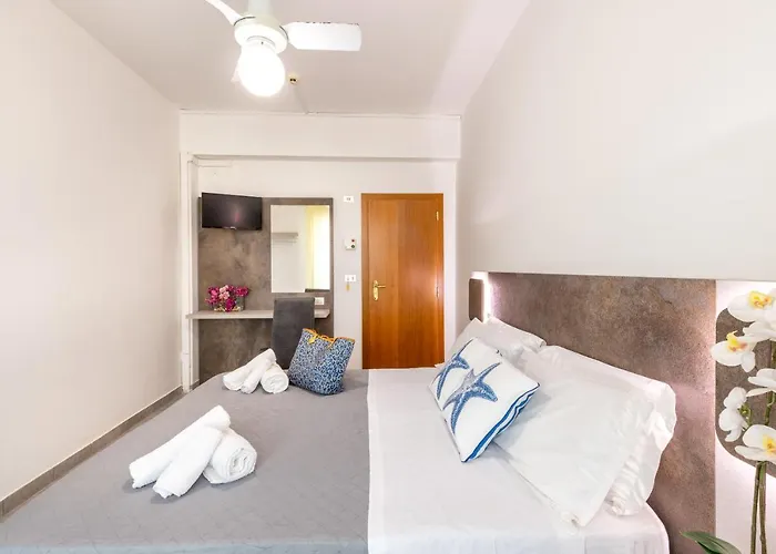 Hotel Hotel Condor-New 2024-Con Piscina